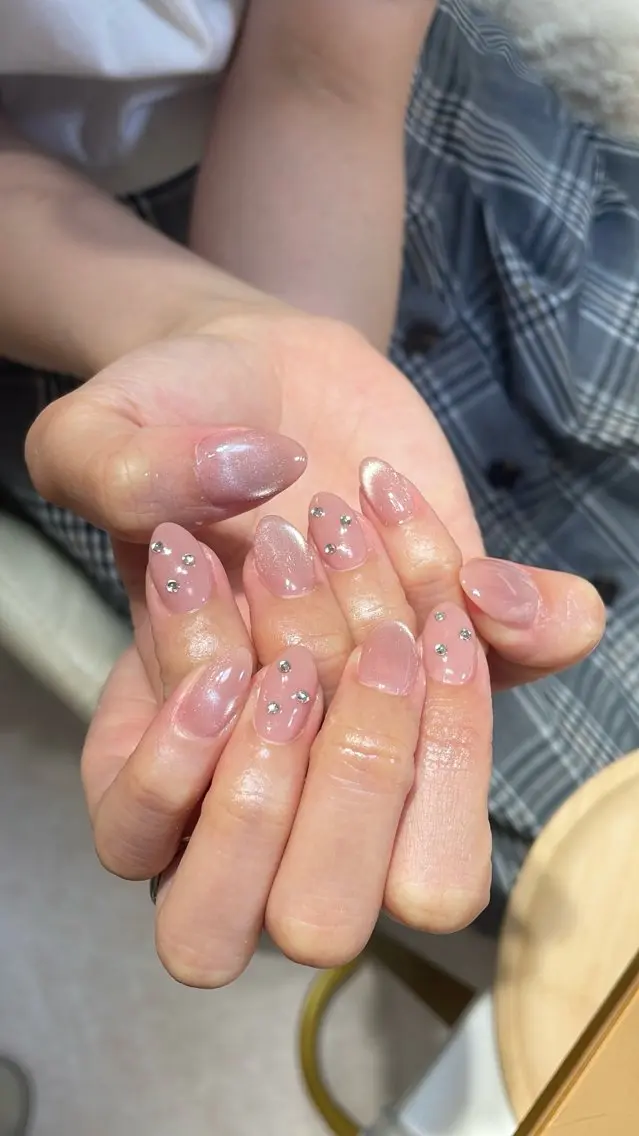 ネイル ハンドネイル SunNail池袋 🍧エミリーのネイルデザイン