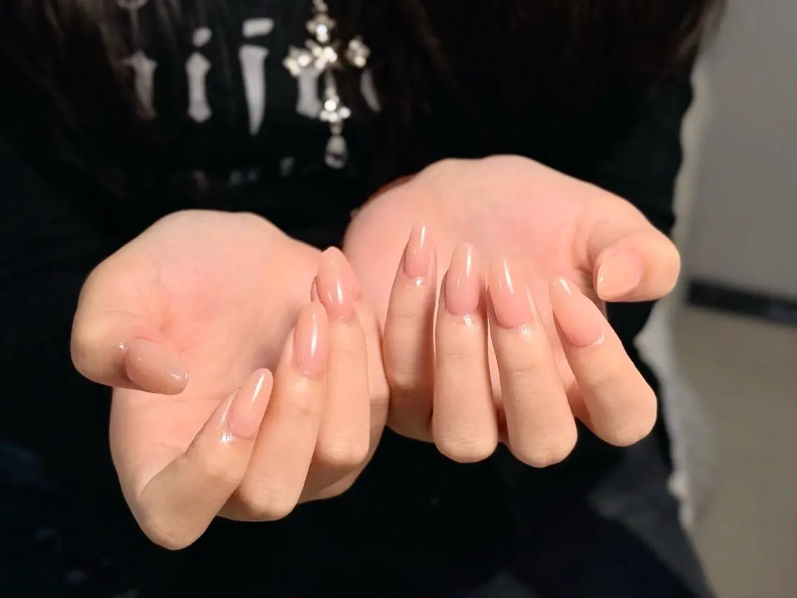 ネイル アートネイル オーロラネイル チークネイル フレンチネイル ガラスフレンチ 🎀🎀YooLi Nail Salonのネイルデザイン