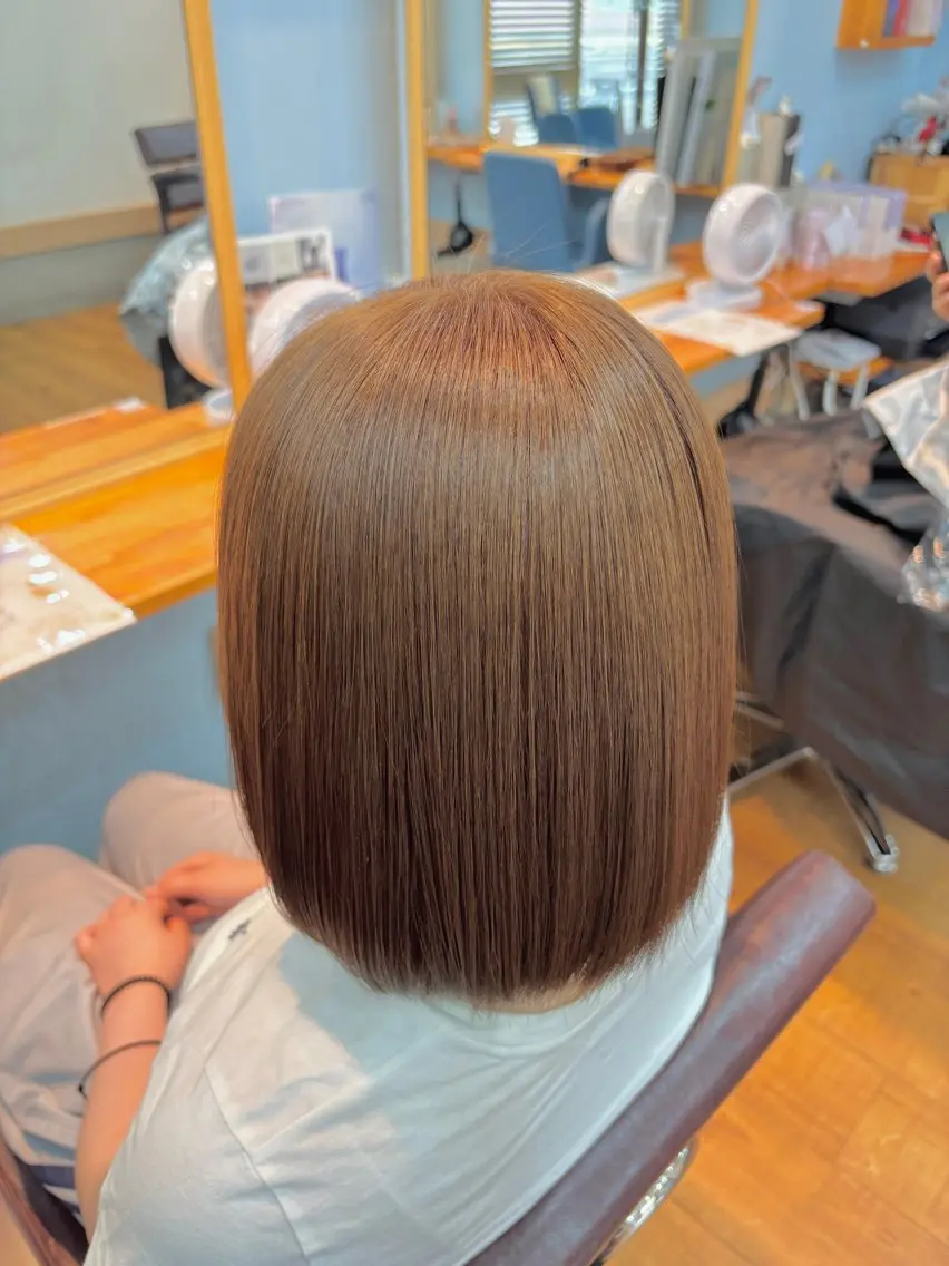 ミディアム カラー カット ヘアカラー トリートメント 髙木 優人のヘアスタイル