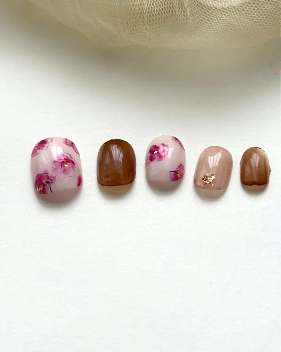 ネイル charm.nail 🌼kanaのネイルデザイン