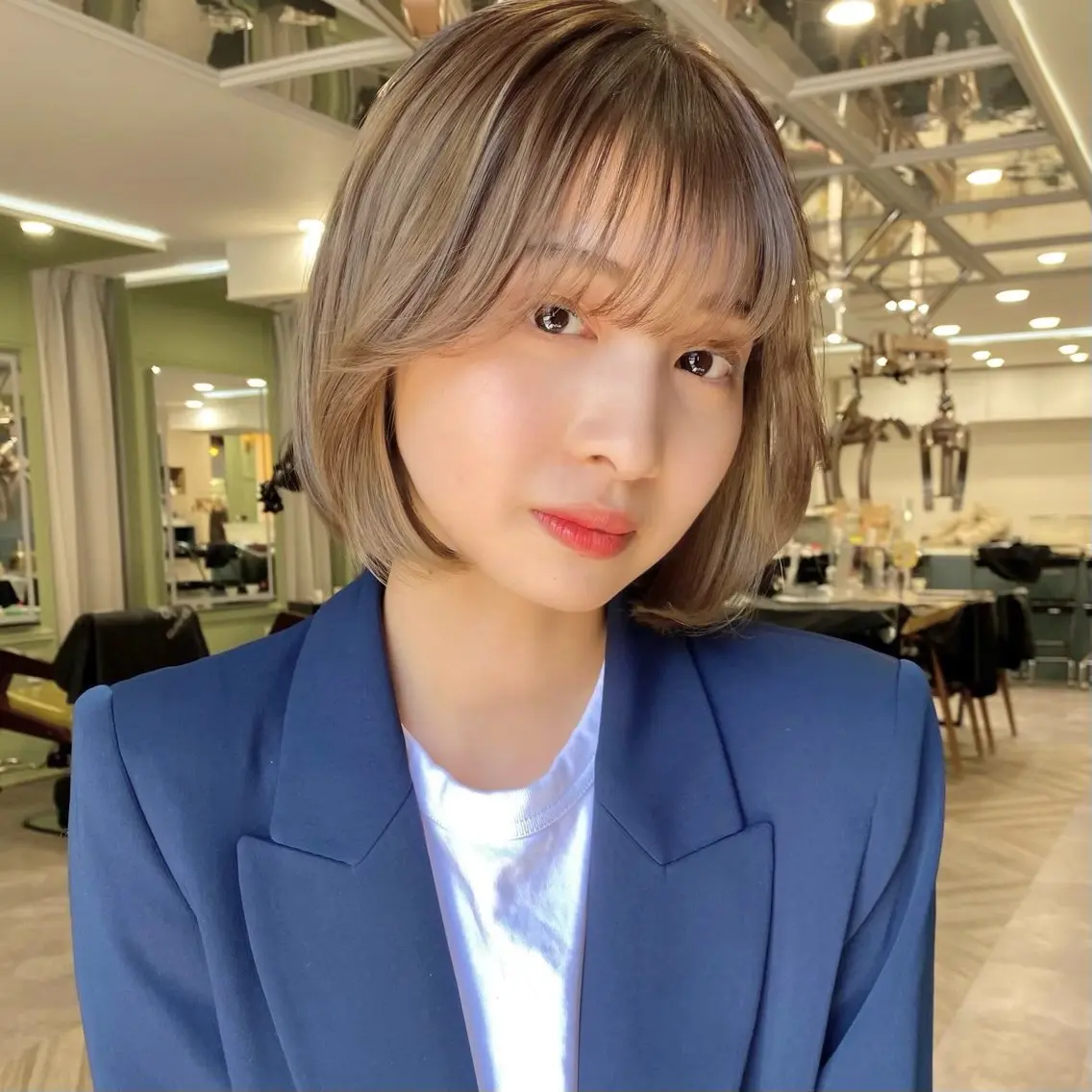 ショート ボブ 髪質改善 韓国風ヘア カット ヘアカラー トリートメント ボブ/縮毛矯正/ レイヤー/塚田のヘアスタイル