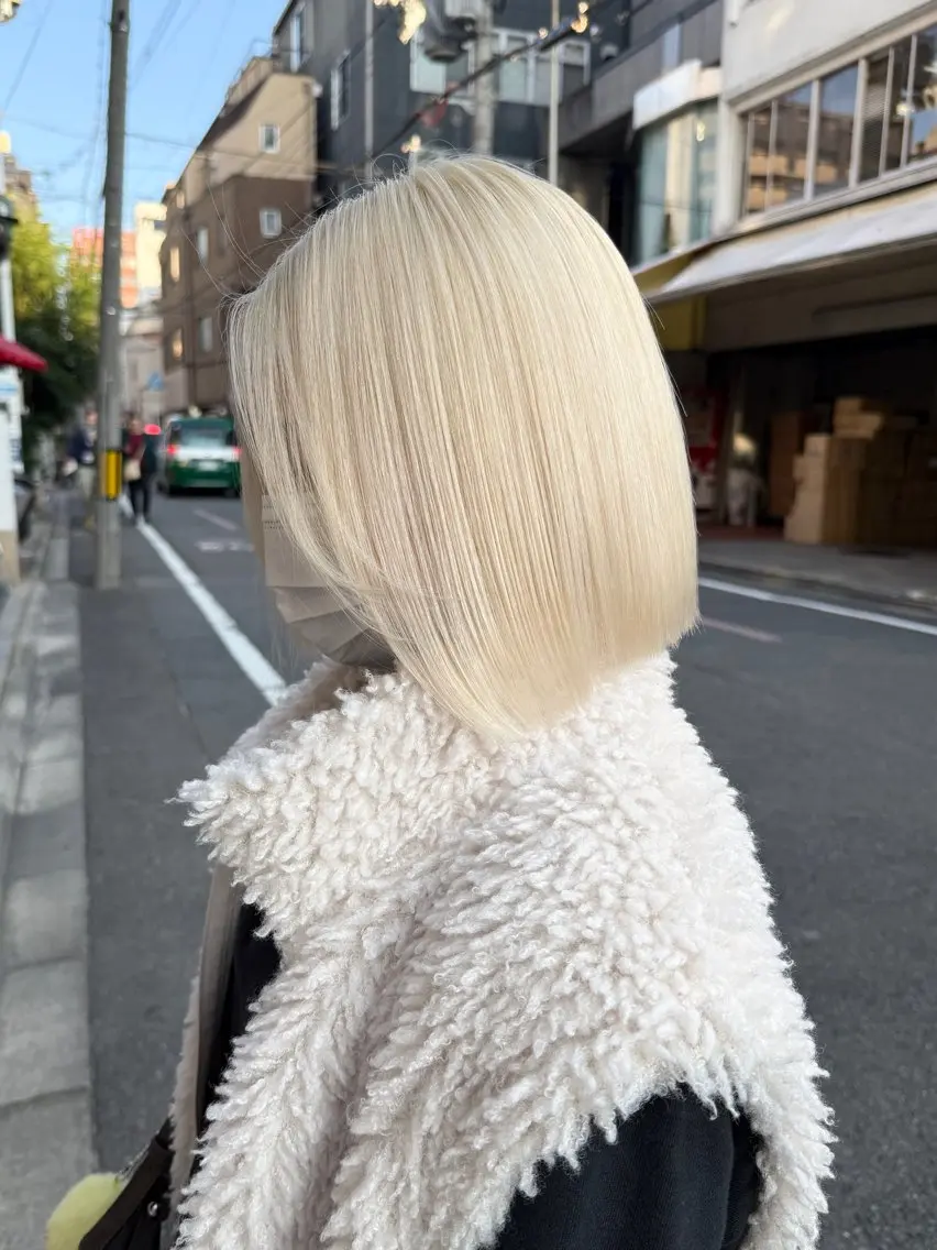 ショート カラー ヘアカラー 𝐑𝐀𝐈𝐇𝐀 /カラーモデル🤍のヘアスタイル