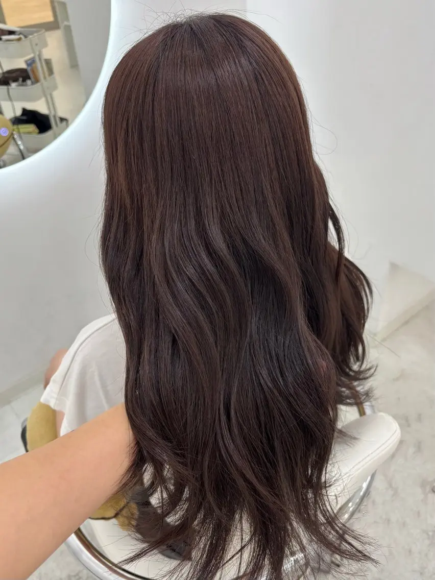 ロング カラー カット ヘアカラー トリートメント 【aini天王寺】 𝐚𝐢𝐫𝐢✂︎のヘアスタイル