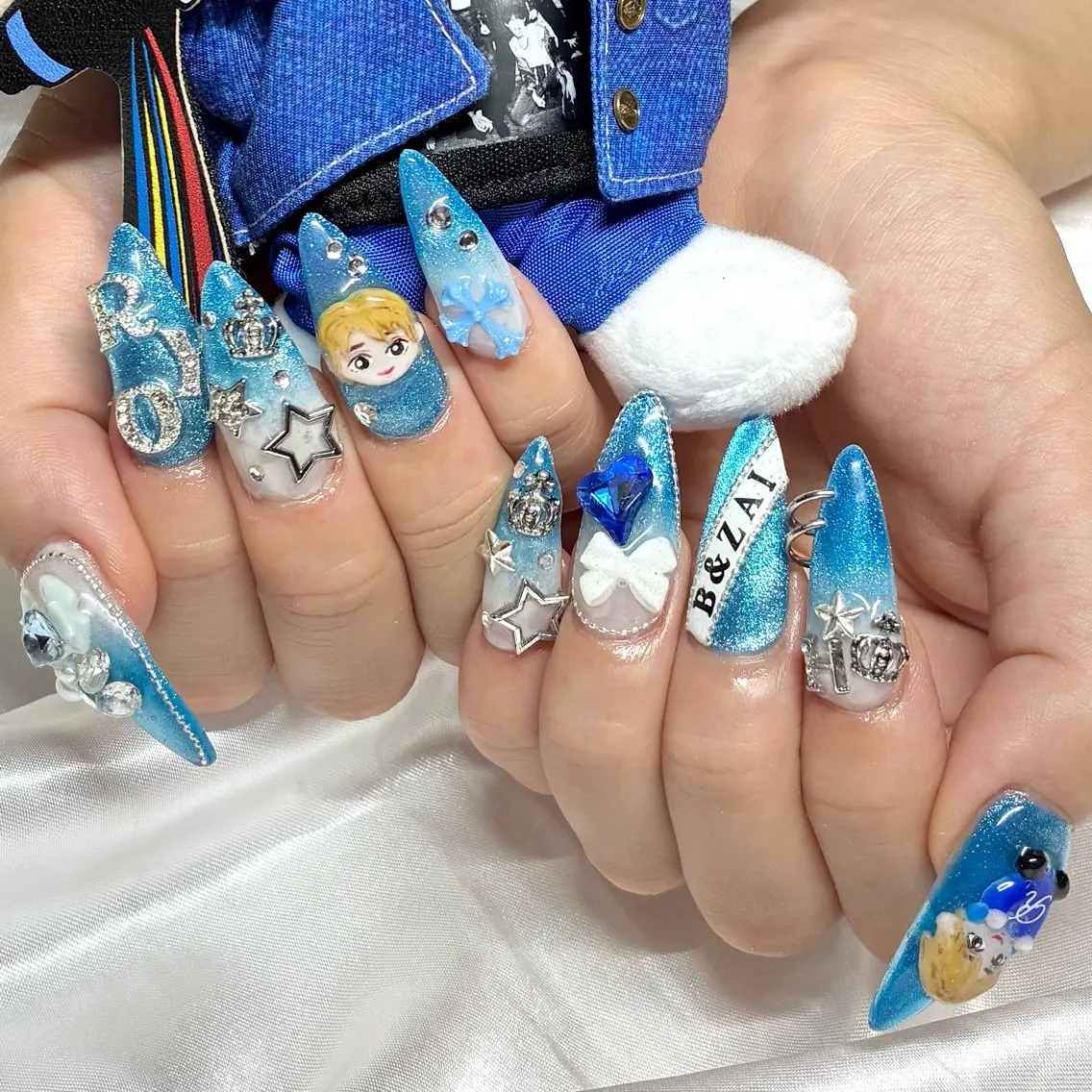 ネイル ジェルネイル マグネットネイル ハンドネイル Nail ヌシん家 AKANEのネイルデザイン
