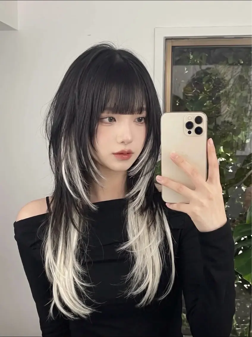 シールエクステ胸上の長さ80本の写真
