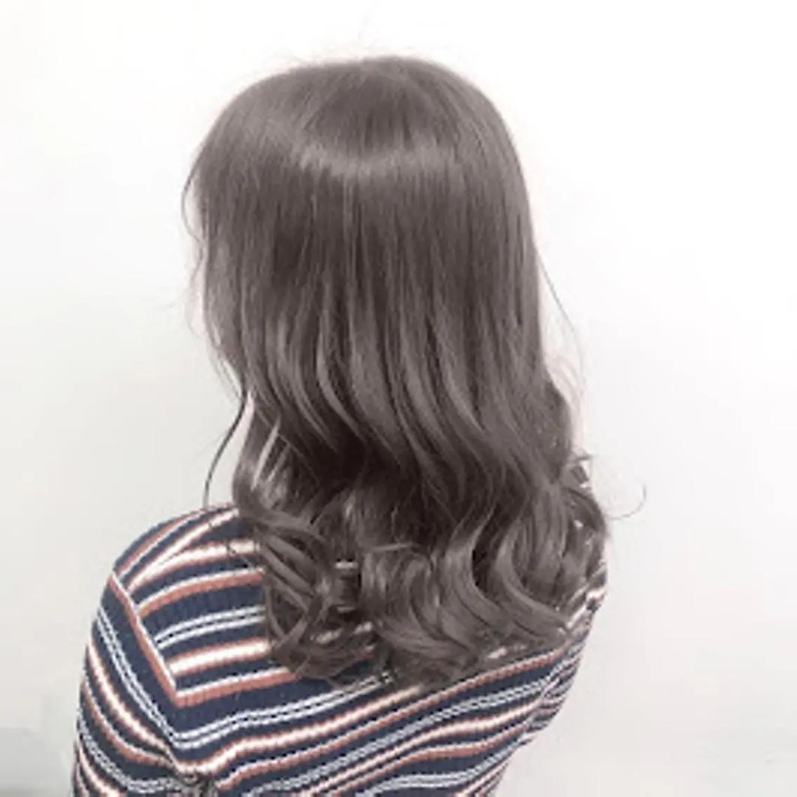 カラー 🪞SHE池袋 Official🪞のヘアスタイル
