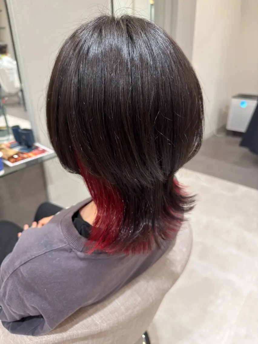 ミディアム カラー カット トリートメント 髪質改善 / 暖色カラー/井上未悠のヘアスタイル