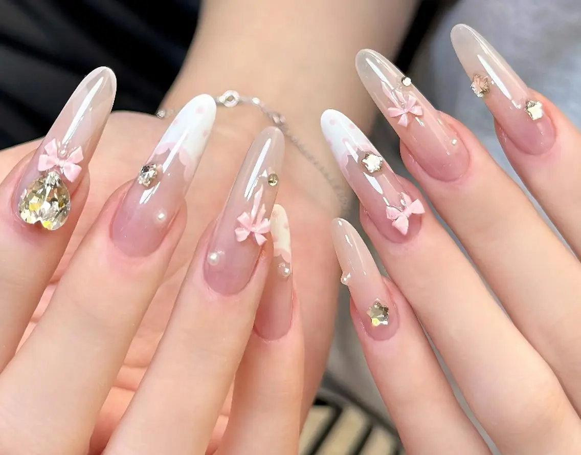 ネイル ハンドネイル エリ🫧 nail池袋東口のネイルデザイン