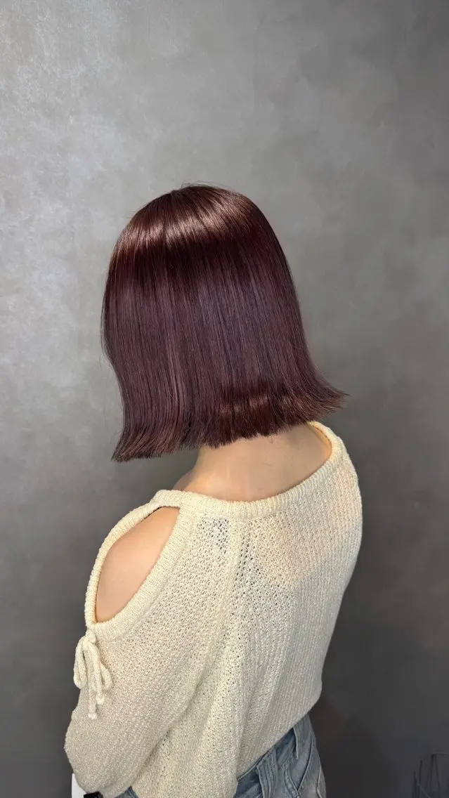 カラー Sakura/ ショート・レイヤーのヘアスタイル