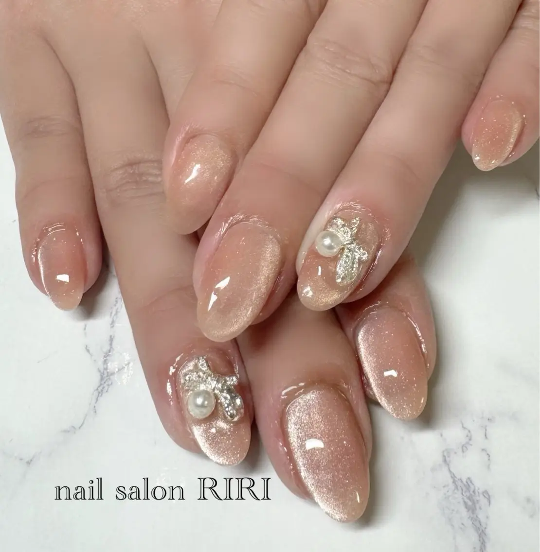 ネイル マグネットネイル RIRI リリのネイルデザイン