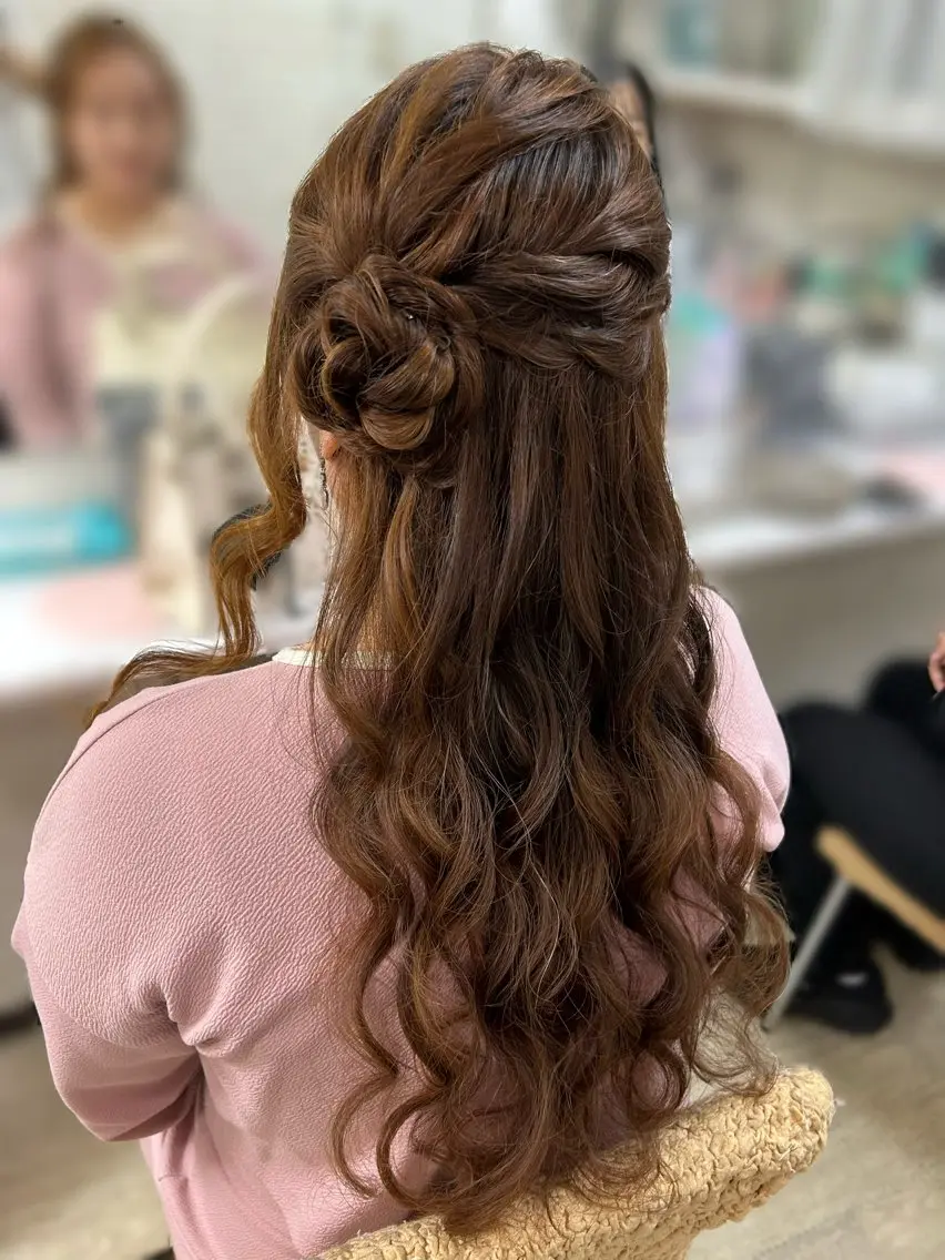 ヘアアレンジ へアセット/心斎橋 支持率No.1✨🌈のヘアスタイル