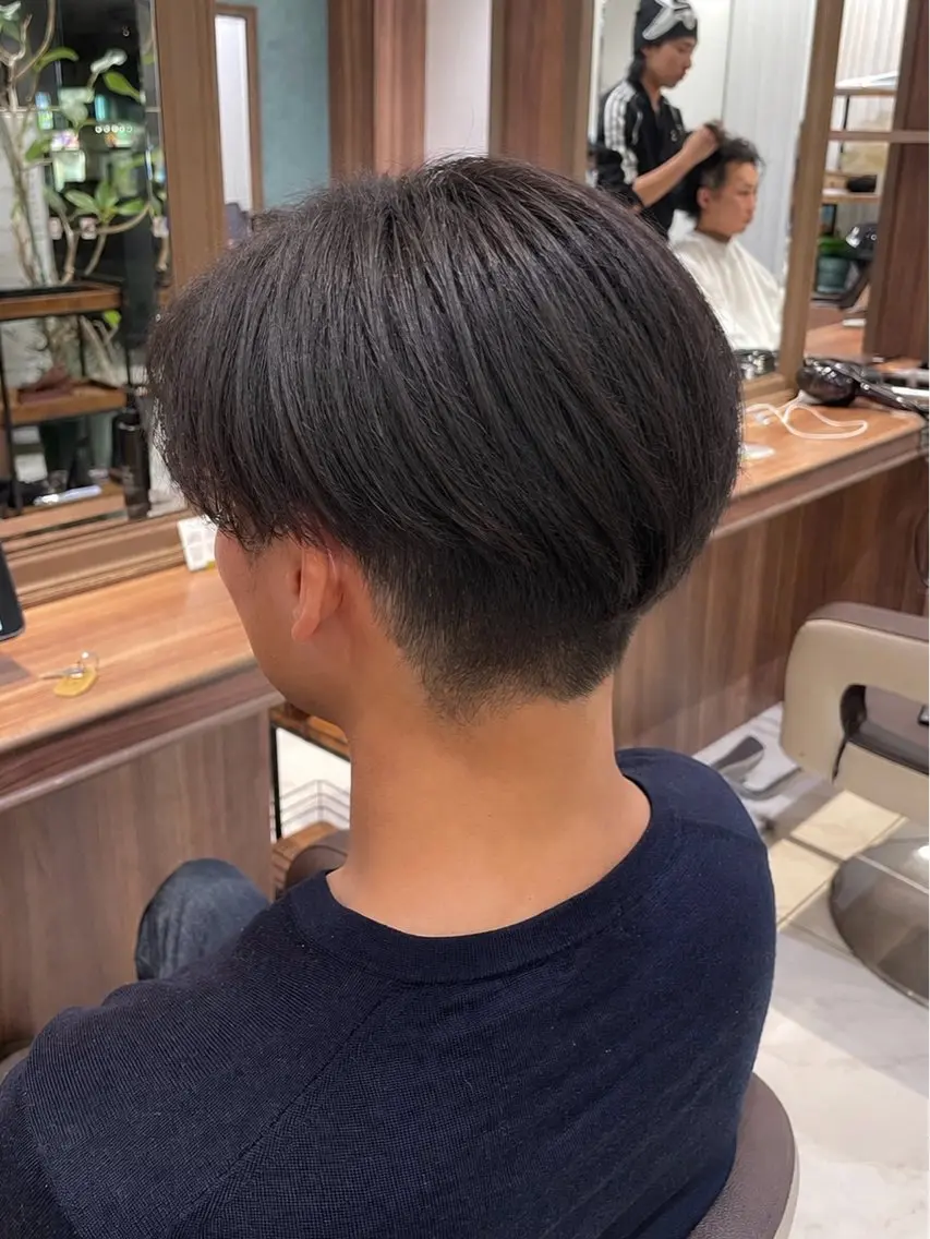 パーマ メンズ 縮毛矯正 カット 縮毛矯正 🩵茗荷谷で1番 パーマ巻いてる萌🩵のヘアスタイル