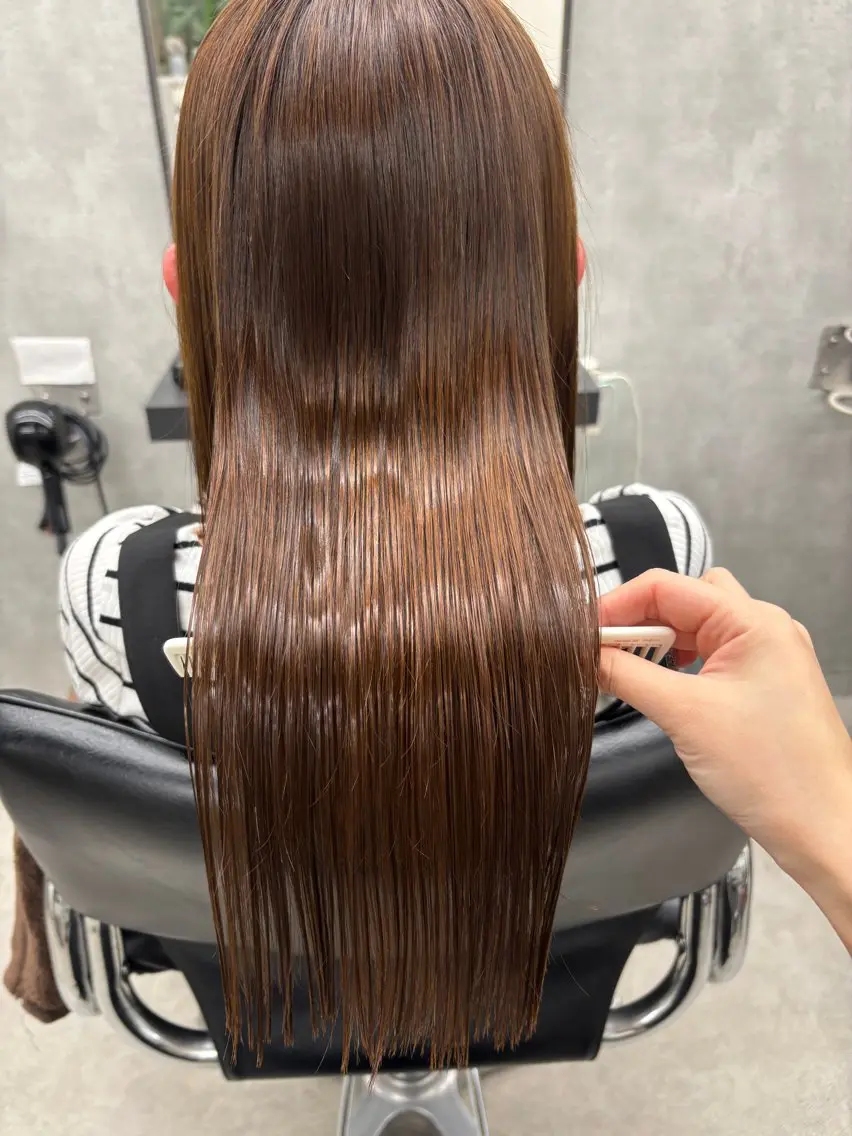 ロング 髪質改善 縮毛矯正 縮毛矯正 宮尾 星夢のヘアスタイル