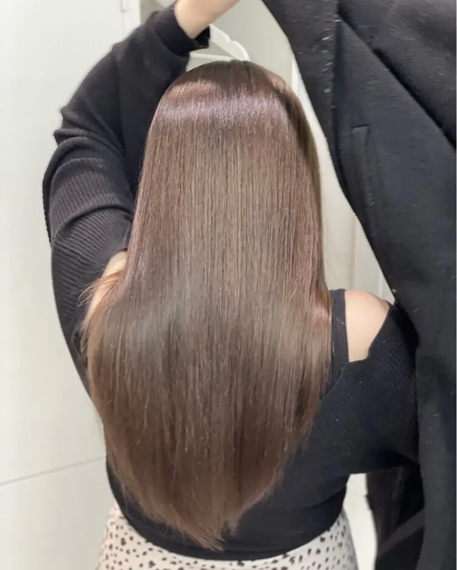 ロング カラー カット ヘアカラー トリートメント Quincess SHINOのヘアスタイル