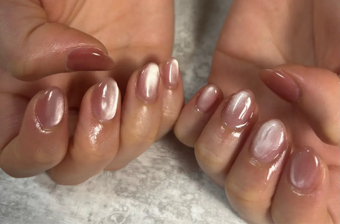 ネイル オーロラネイル 桜ネイル フラワーネイル フットネイル フレンチネイル ハンドネイル kiki nail たまプラーザのネイルデザイン