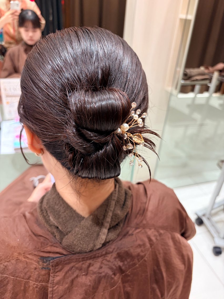 ヘアアレンジ 重留 梨々のヘアスタイル