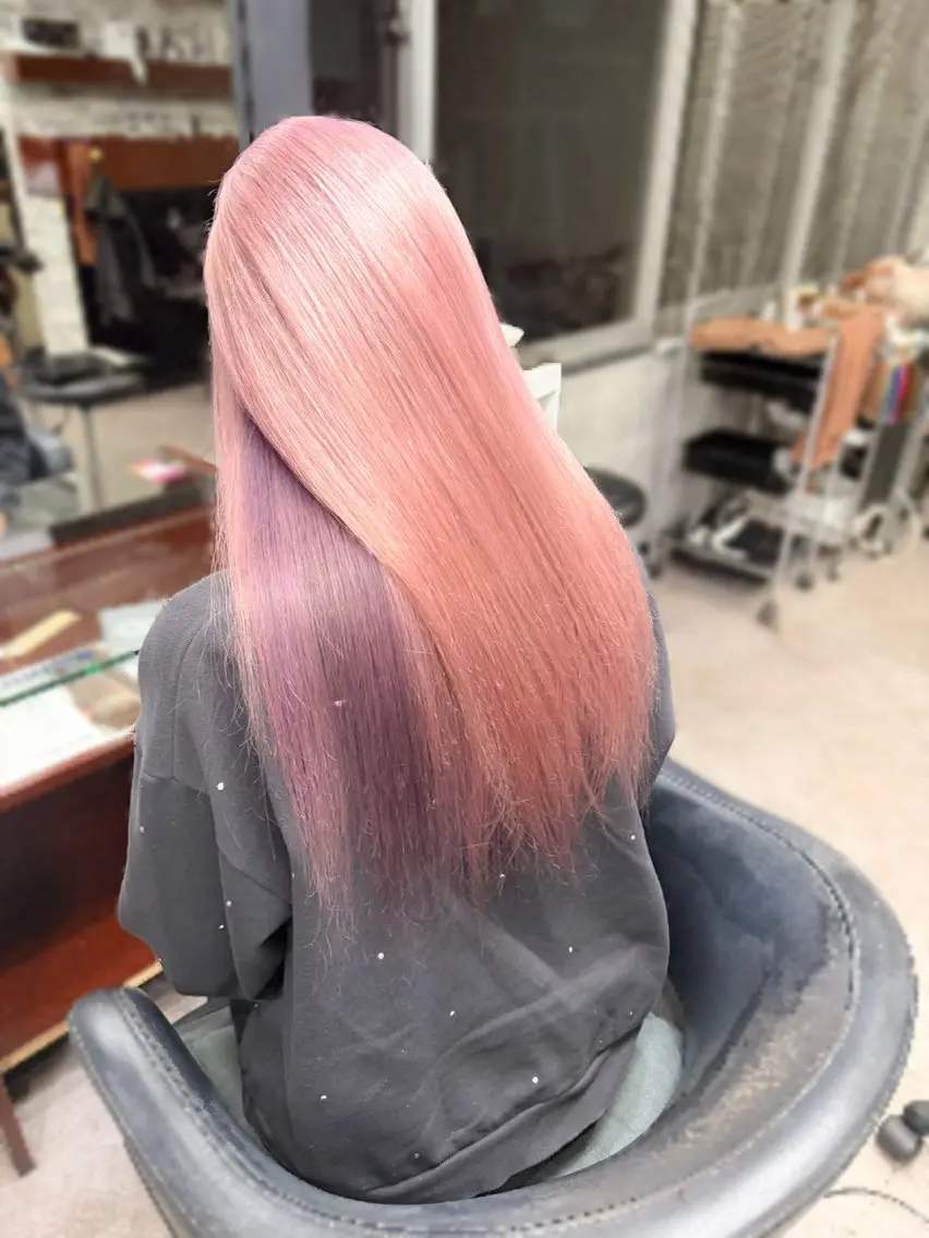 ロング カラー ヘアカラー トリートメント ハイトーンエクステ 🎩カズキ🎩のヘアスタイル