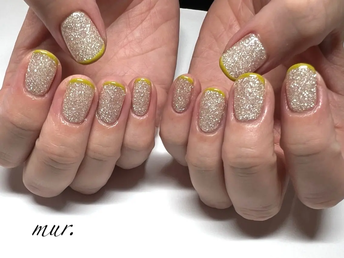 ネイル フレンチネイル ジェルネイル 韓国ネイル ラメ(グリッター) ワンカラーネイル nailsalon mur.のネイルデザイン