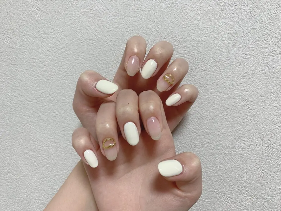 ネイル ストーンネイル ハンドネイル ハンドケア Air's nailのネイルデザイン