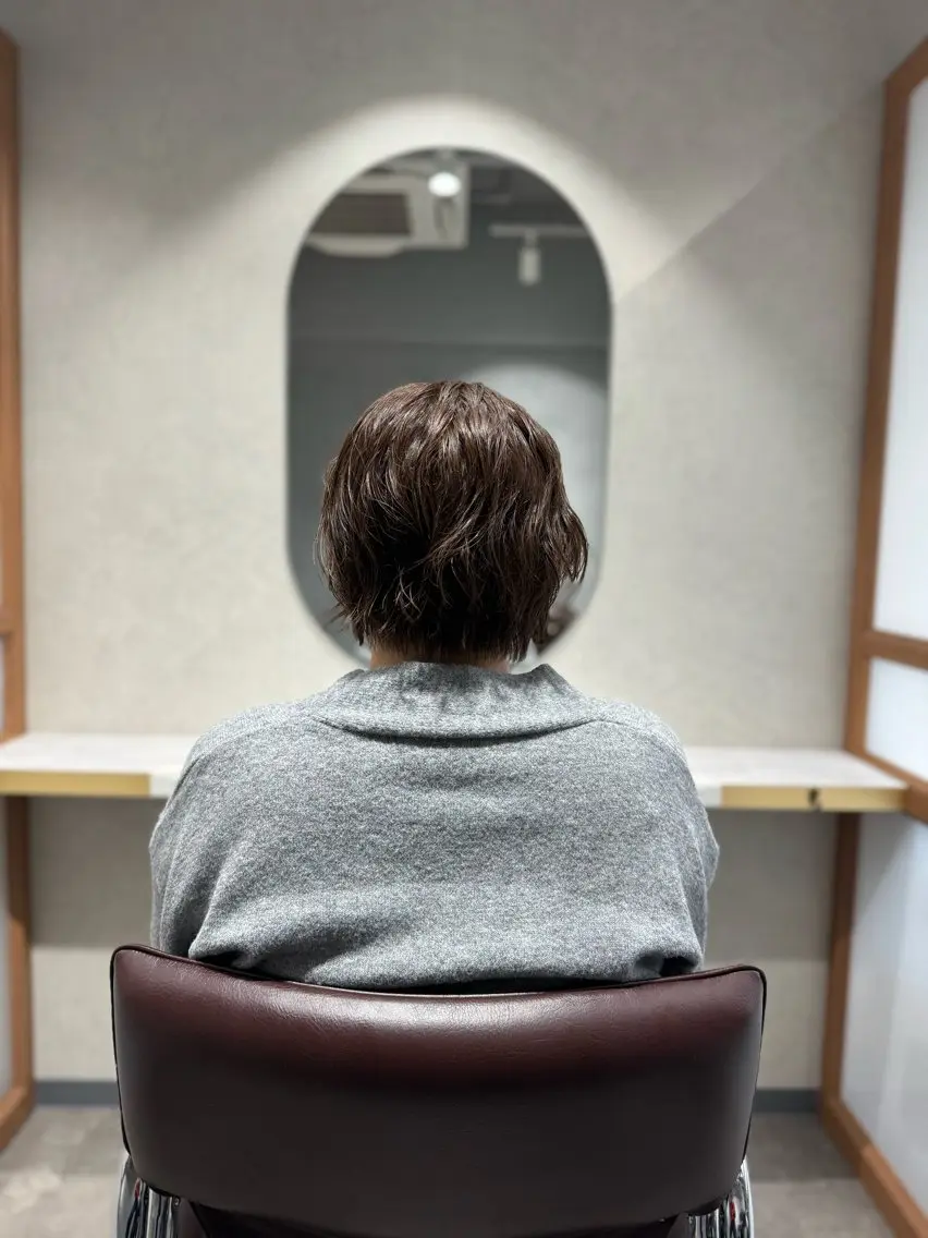 ショート カット ヘアカラー くせ毛カット終着点 カワサキトオル溝の口のヘアスタイル