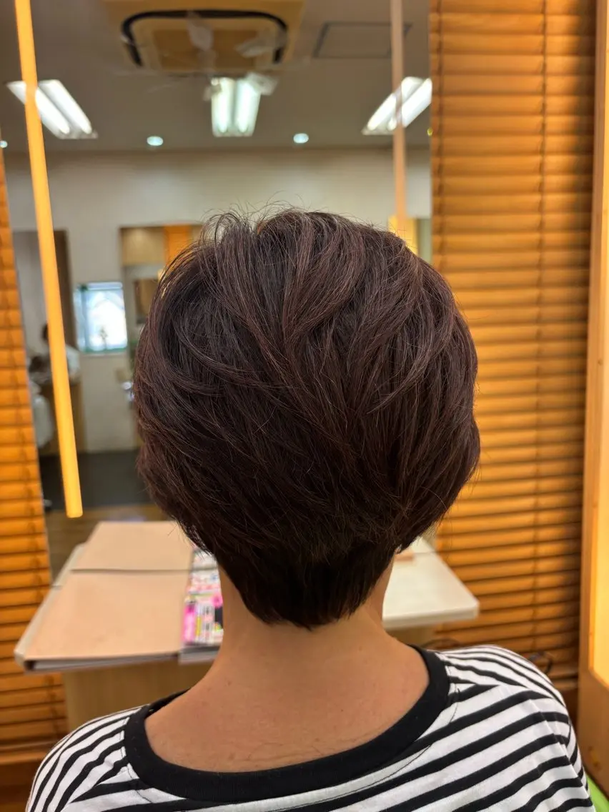 ショート カラー ショートヘア カット ヘアカラー トリートメント 植野 陽菜のヘアスタイル