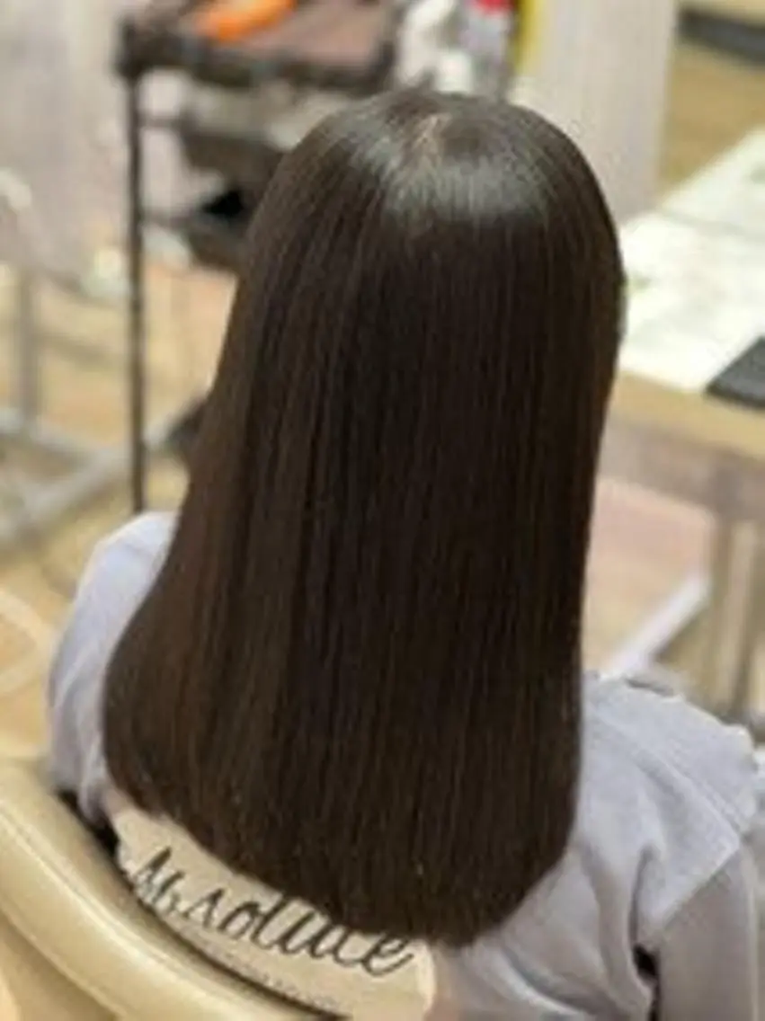 【🌟クセや広がりが気になる方に🌟】カット✚縮毛矯正✚2stepトリートメント　※再来の方+￥2000の写真