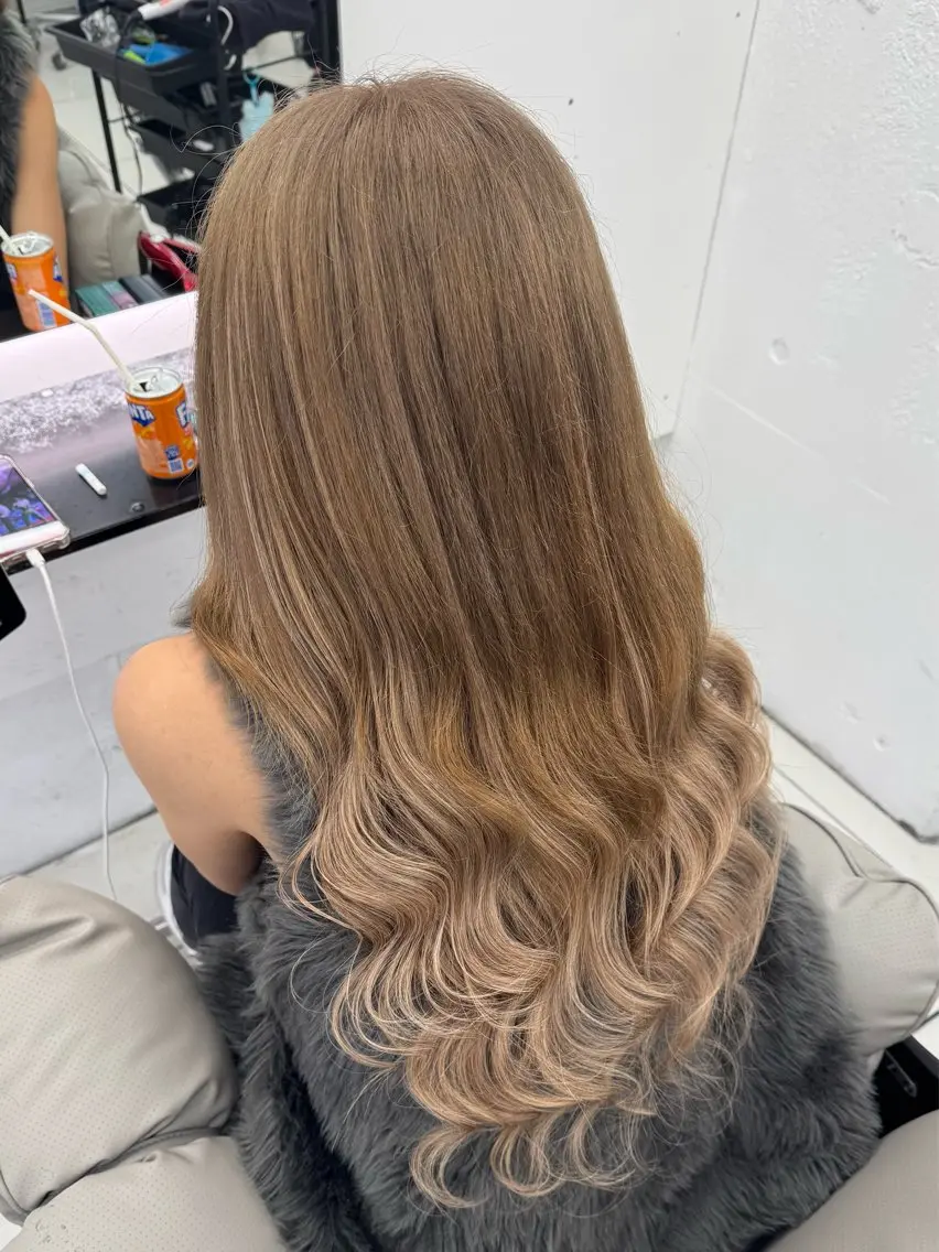 ロング エクステ Nene ／Roverのヘアスタイル