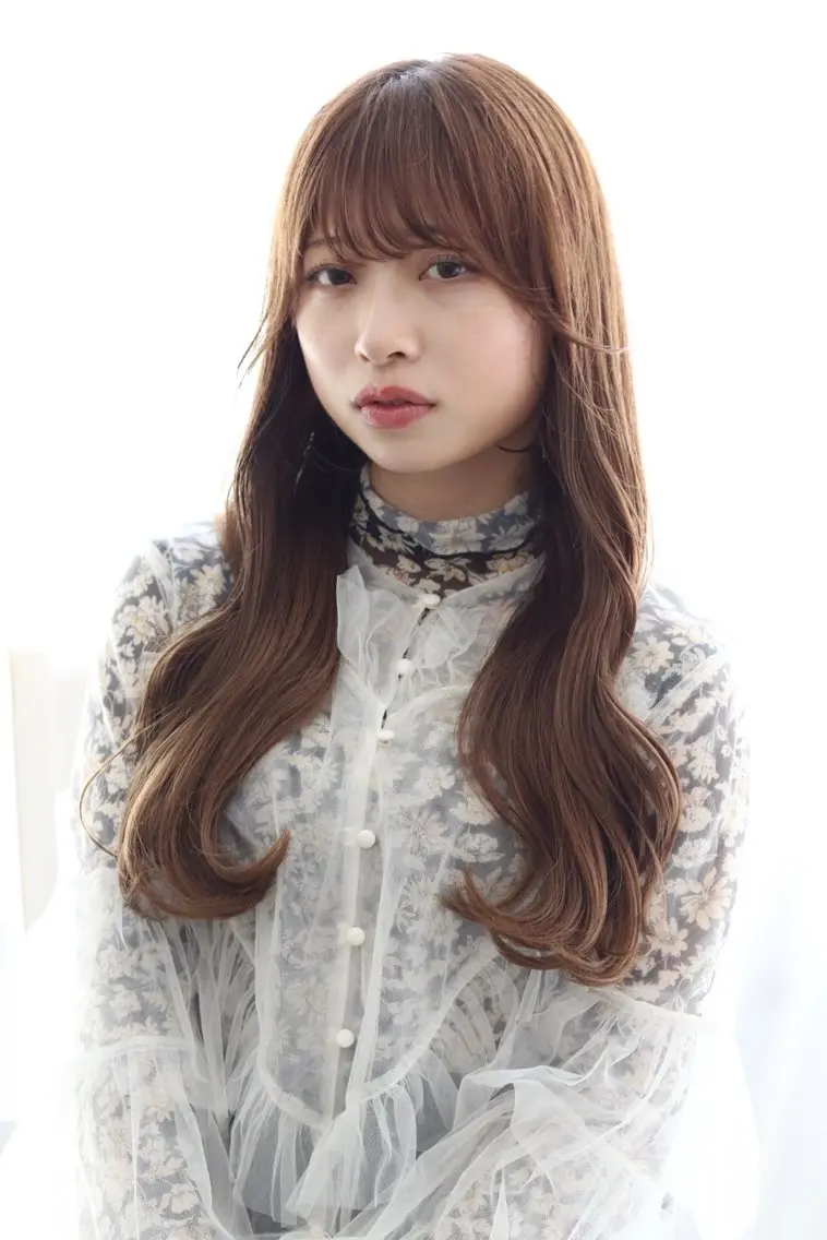 ロング 朝海 咲希のヘアスタイル