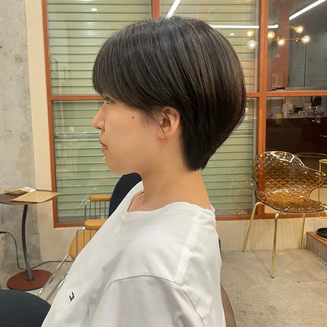 ショート カリン/ カット・ブリーチのヘアスタイル