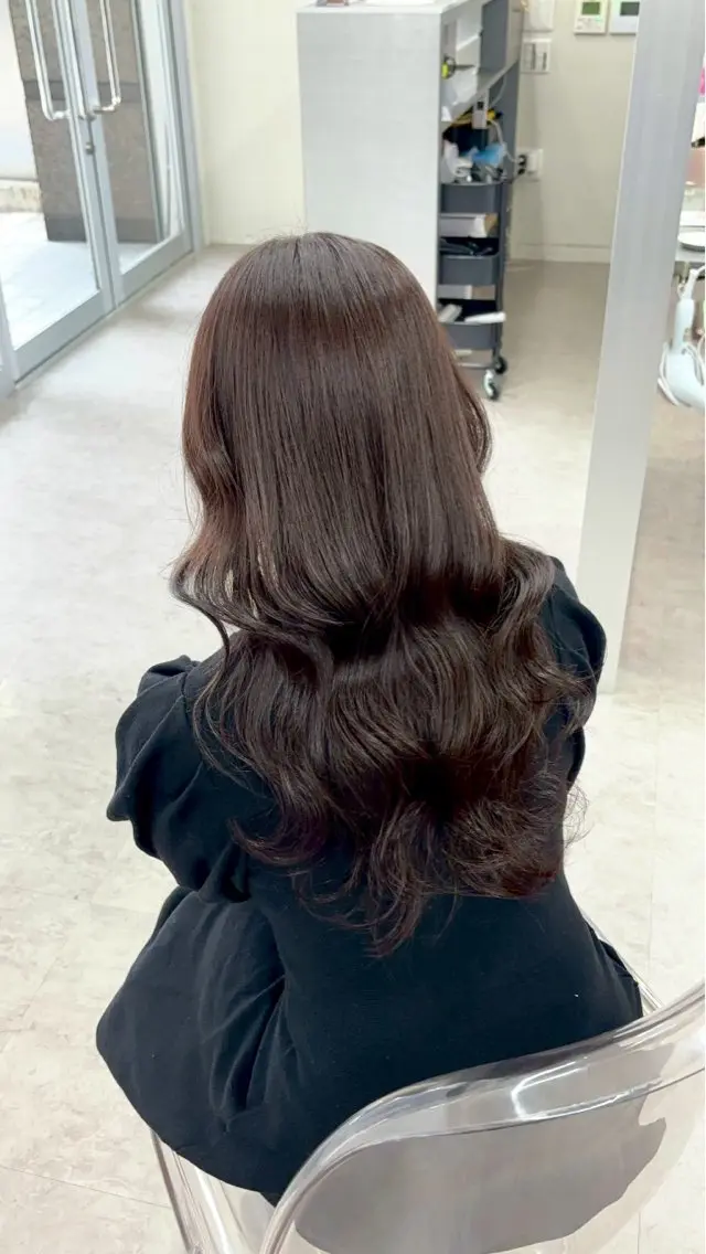 ロング カラー 東頭 さくらのヘアスタイル