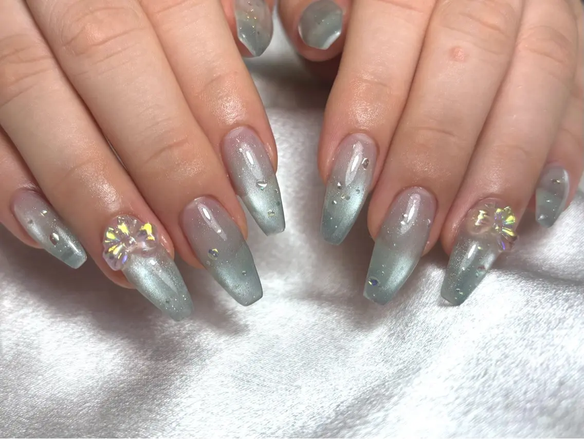 セミロング ハンドネイル Nailsalon Puttiのネイルデザイン