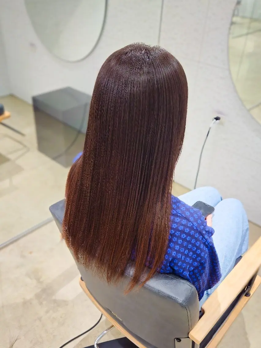 ロング 縮毛矯正 角谷 貫太郎のヘアスタイル