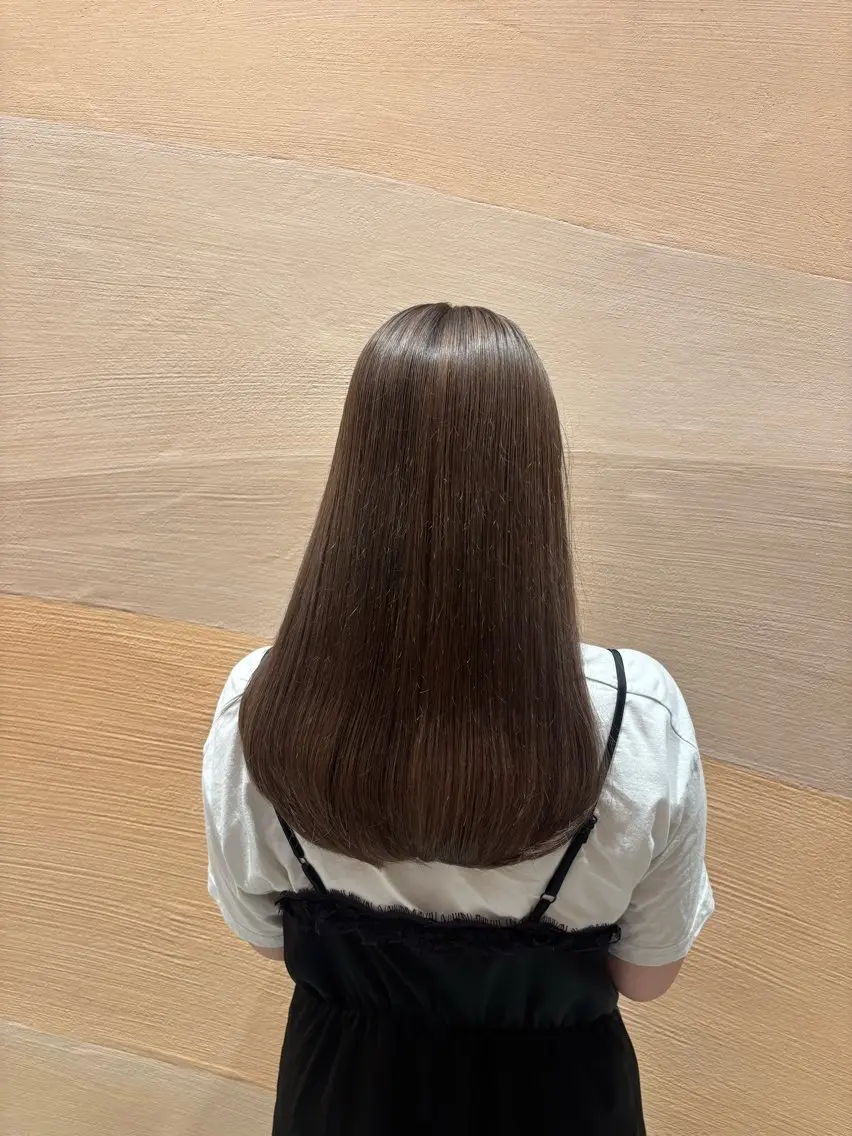 ロング ヘアカラー 艶カラー/ シオンのヘアスタイル