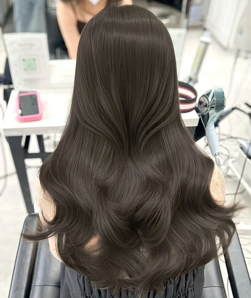 ロング カラー アッシュ アッシュグレー アッシュグレージュ ベージュカラー 透明感カラー カット ヘアカラー トリートメント 韓国ヘア🇰🇷× 髪質改善🫧テルのヘアスタイル