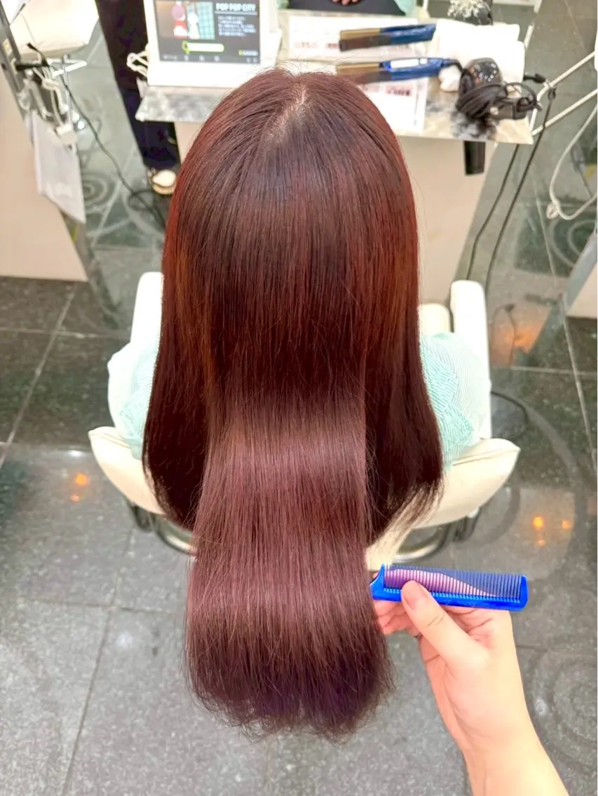 《ヘッドスパ+カラー》✨ 艶と深みの暖色カラー 🔷 暖色カラー/艶髪/ヘッドスパ/大人カラー/美髪の写真