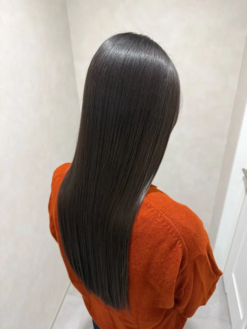 ロング なかはた りく 暗髪/艶髪のヘアスタイル