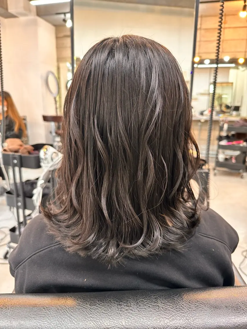 ミディアム 透明感カラー KATSURENのヘアスタイル