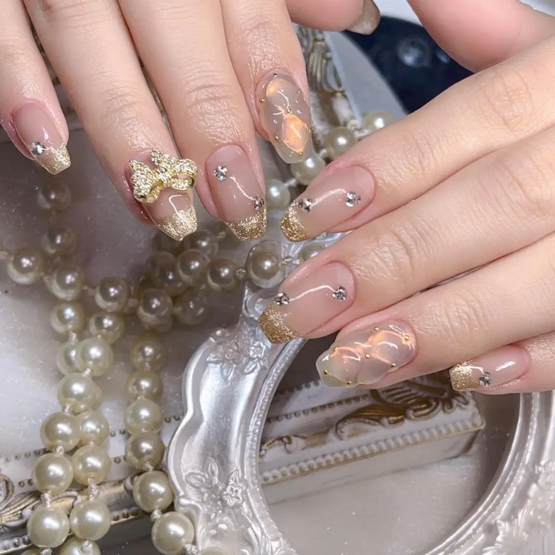 ネイル ハンドネイル Queens マオのネイルデザイン