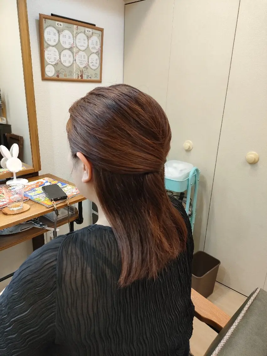 カラー ミディアム カット ヘアカラー トリートメント HempBeauty 浅野アサミのヘアスタイル