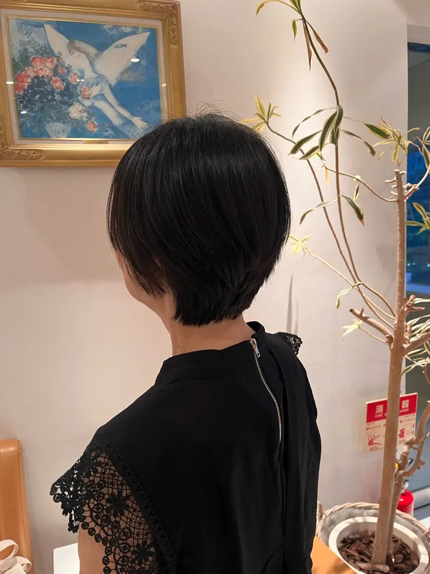 ショート 𝒩𝑜𝓃𝑜 / lenahcARIAのヘアスタイル