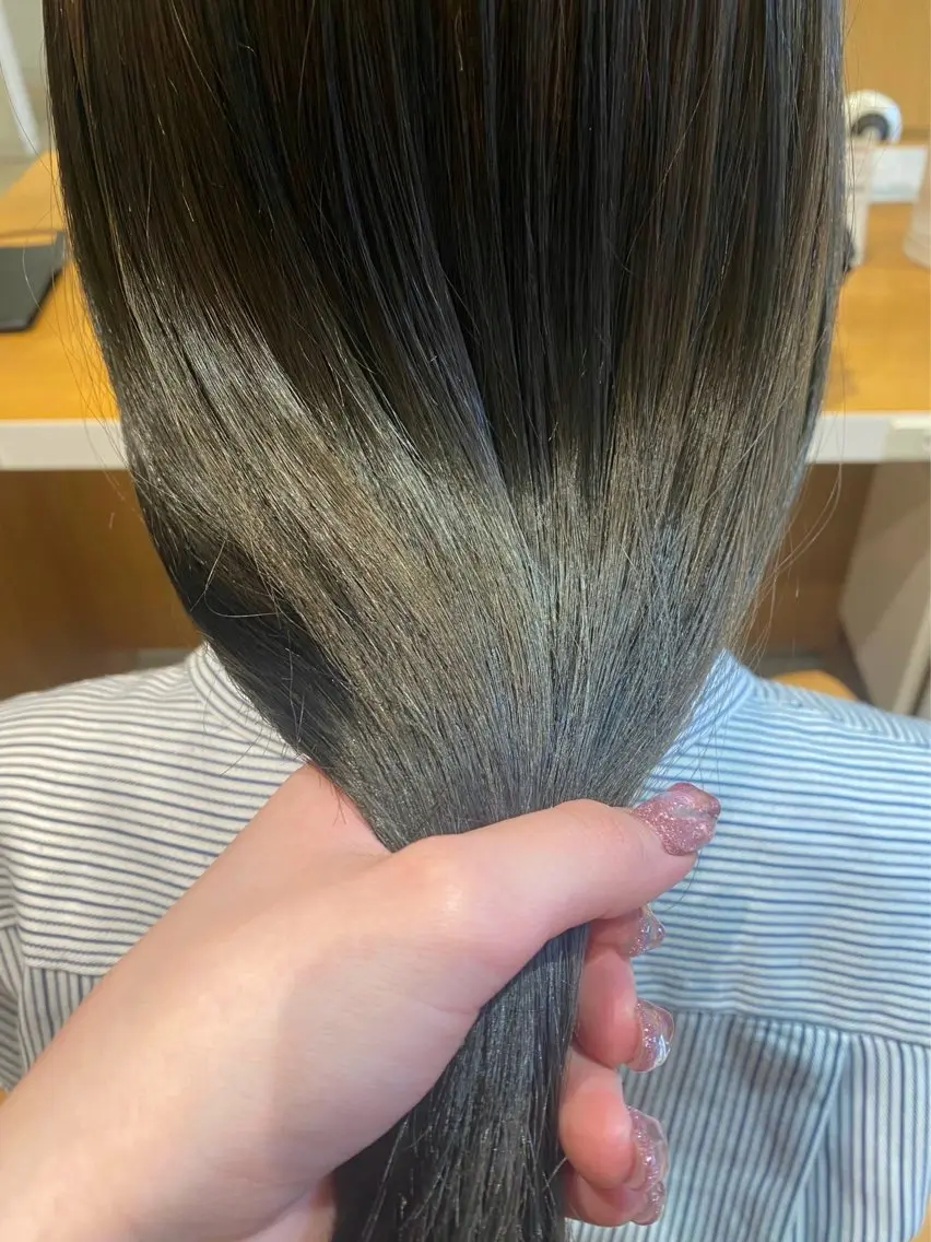 セミロング カラー カット ヘアカラー トリートメント 波津久 鈴愛のヘアスタイル