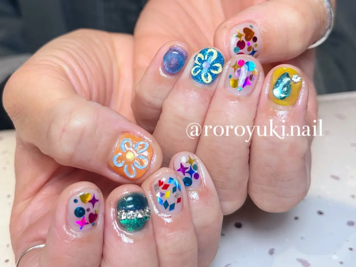 ネイル ハンドネイル Luna nails Yukiのネイルデザイン