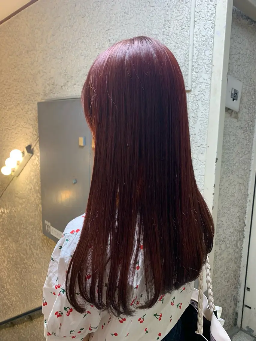ロング カラー 透明感カラー.渋谷 chisaのヘアスタイル