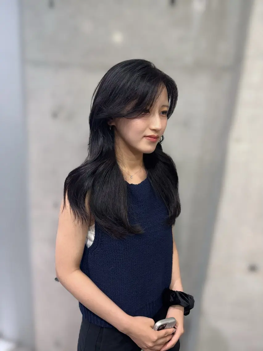 セミロング レイヤーカット カット ヘアカラー 韓国ヘア🤍 慎之介のヘアスタイル