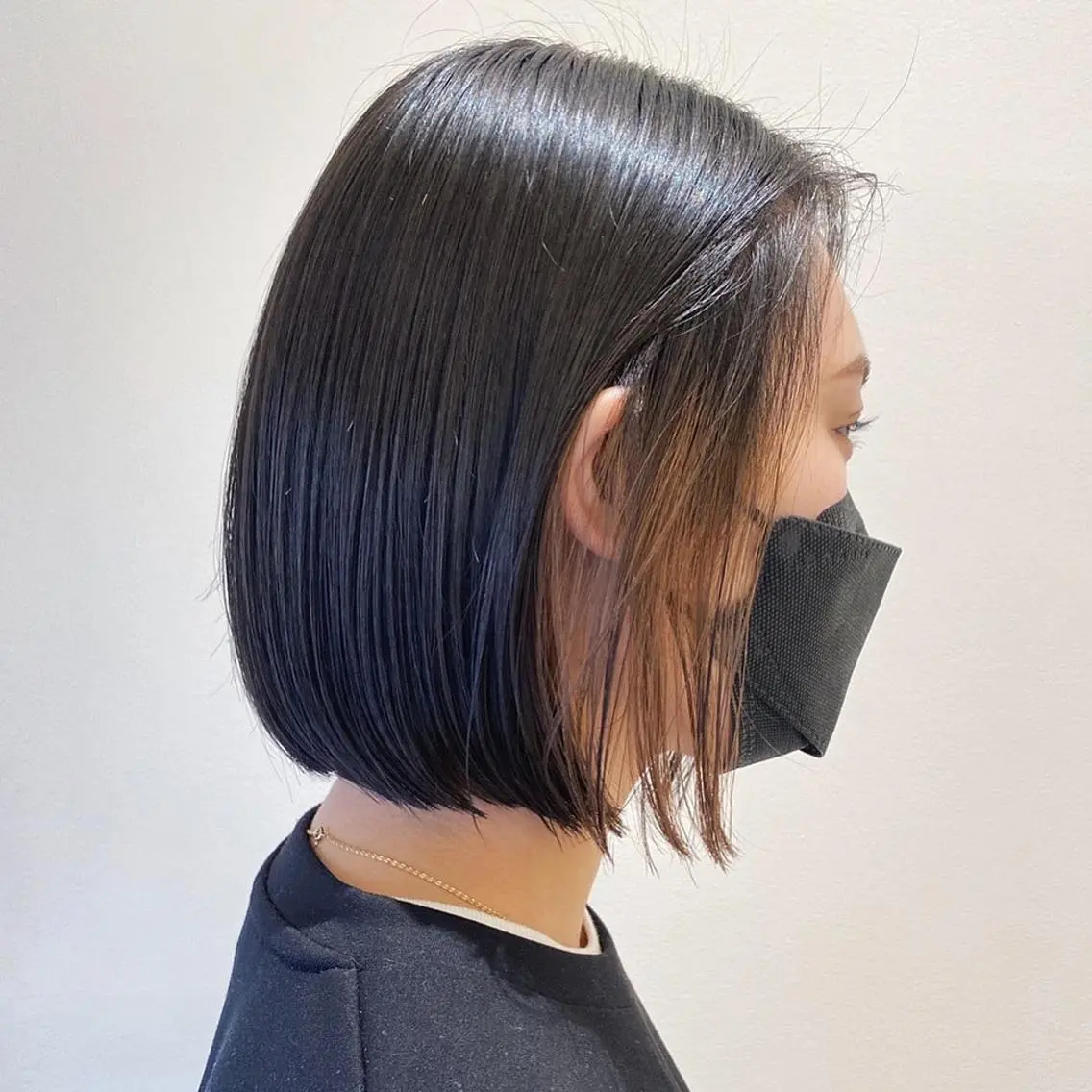 ミディアム カラー HCA studioのヘアスタイル