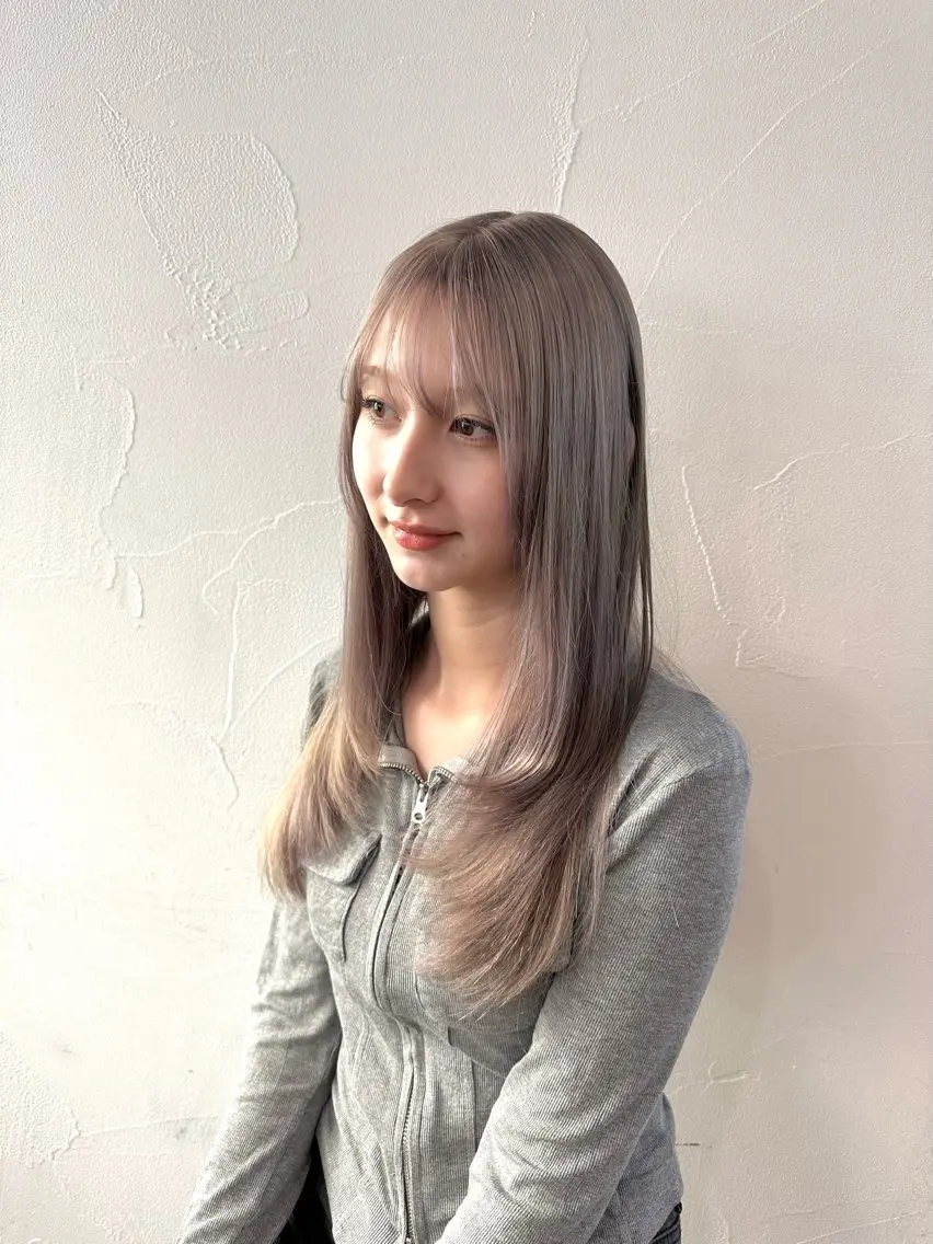 セミロング カラー特化美容師 サトウリュウマのヘアスタイル