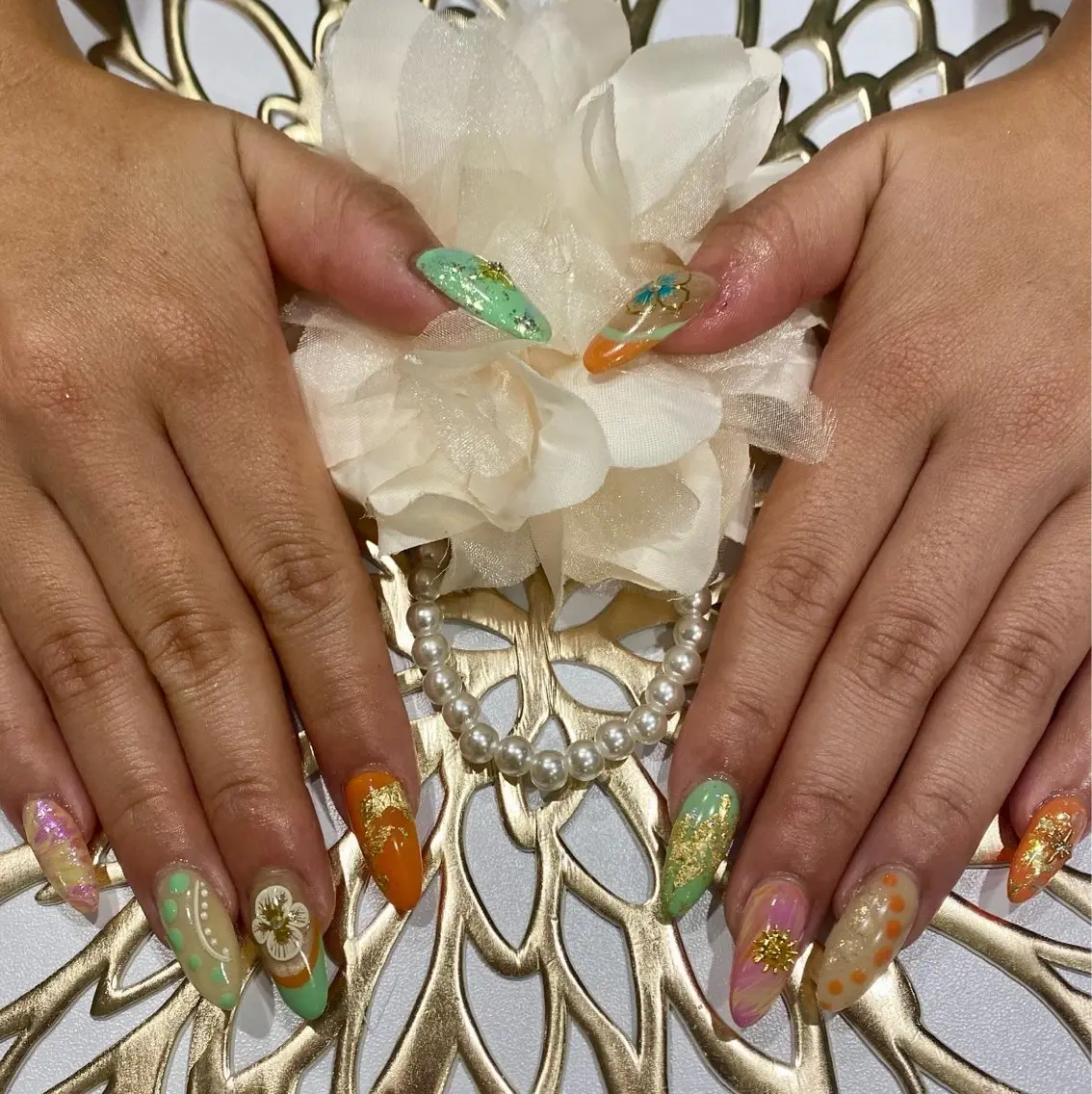 ネイル ハンドネイル FREEME 🌼アビのネイルデザイン