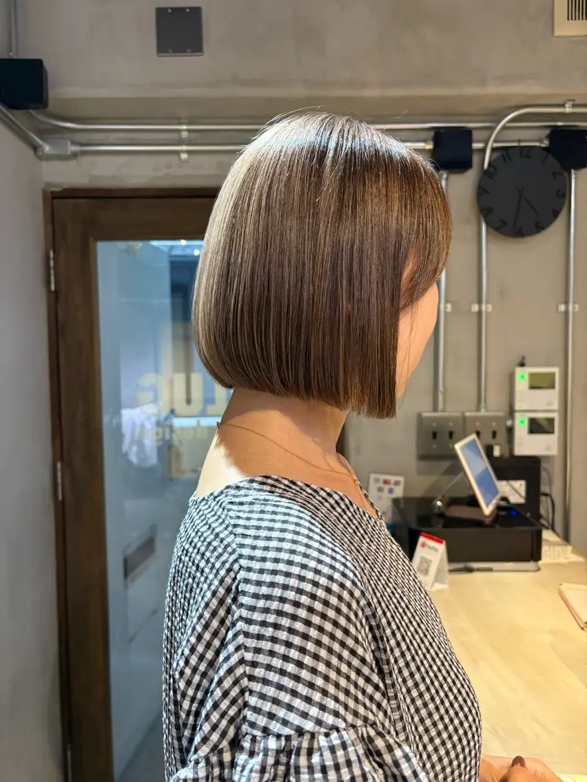 ショート カット ヘアカラー トリートメント とびまつ /ショート/脱白髪染のヘアスタイル