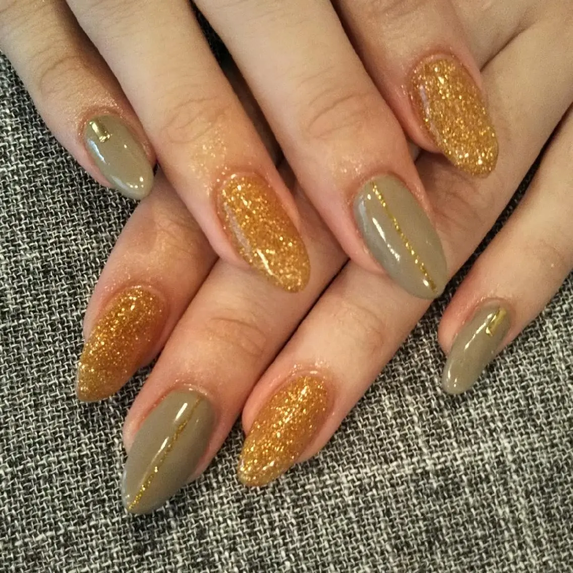 ネイル ゴールド シンプルネイル ハンドネイル private salon mieのネイルデザイン