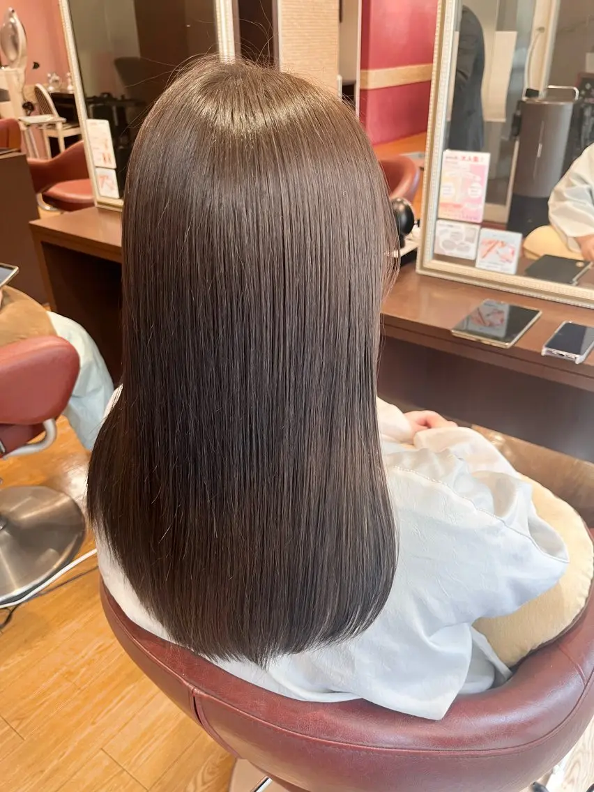 カット➕ブリーチなしダブルカラー➕2stepケラチントリートメントの写真